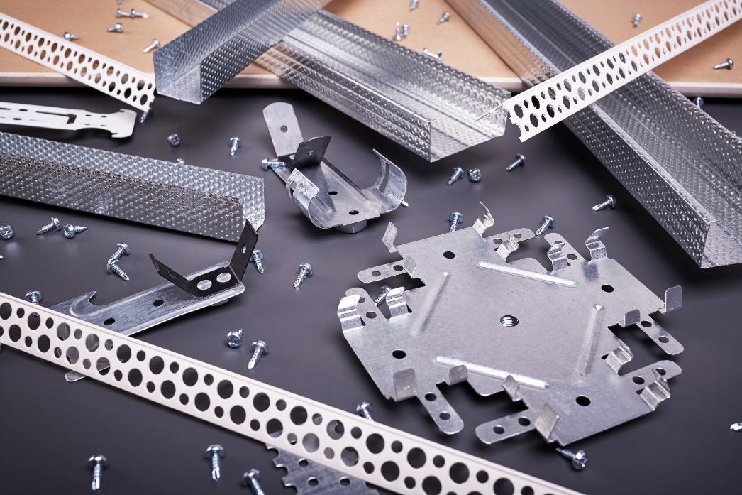 montaż narożnika GK