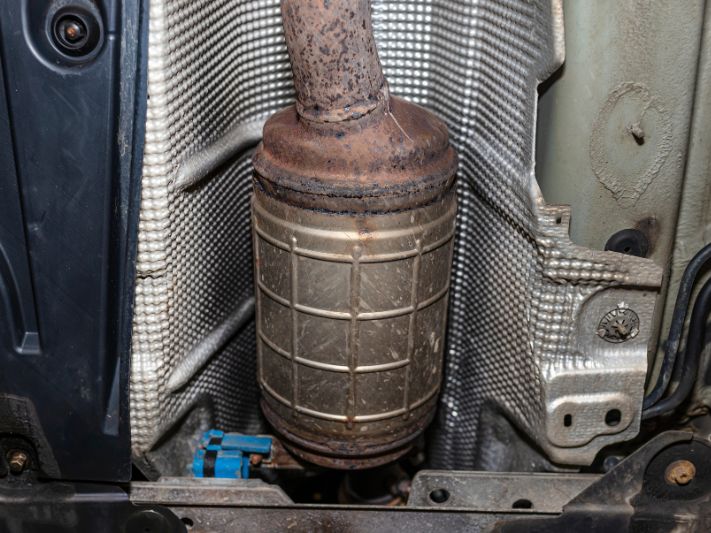 Co to jest DPF w samochodzie? Jak dbać o filtr DPF? Sprawdź!