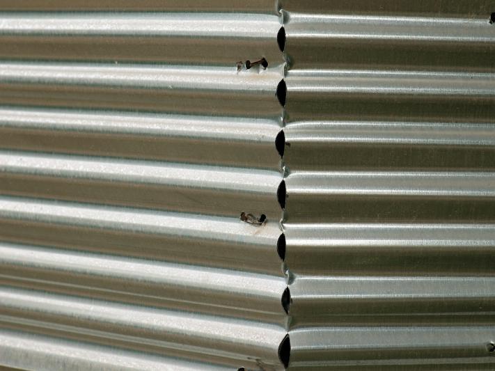 Jakie są narzędzia blacharskie? Przegląd